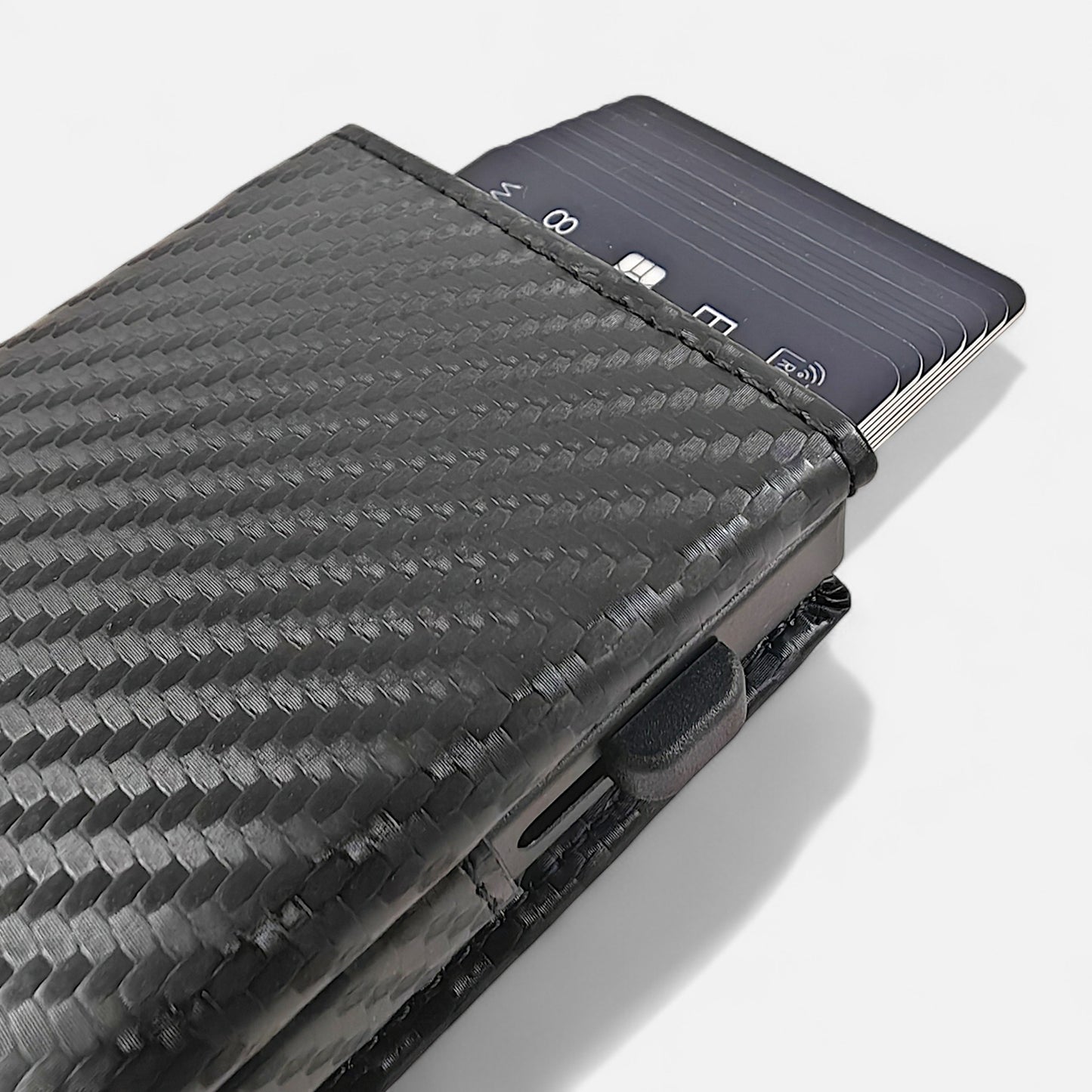 SLIQ carbon | Смарт портфейл с RFID защита